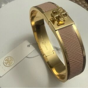 Tory Burch 18 K gold plated brass bangle in pink